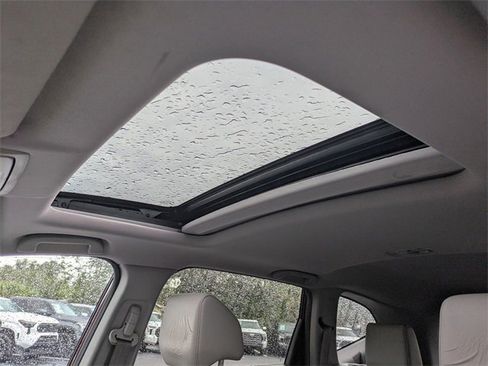 Used 2017 Honda CR-V EX-L image 22