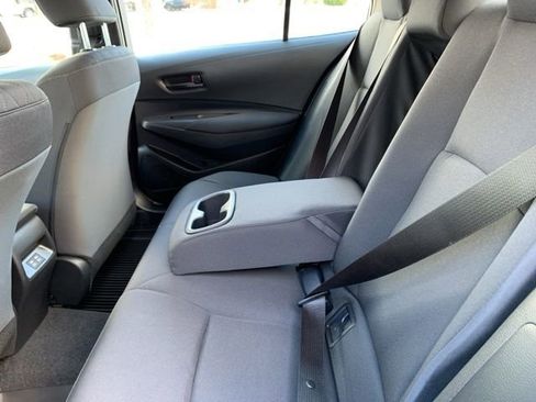 Certified 2025 Toyota Corolla LE image 25