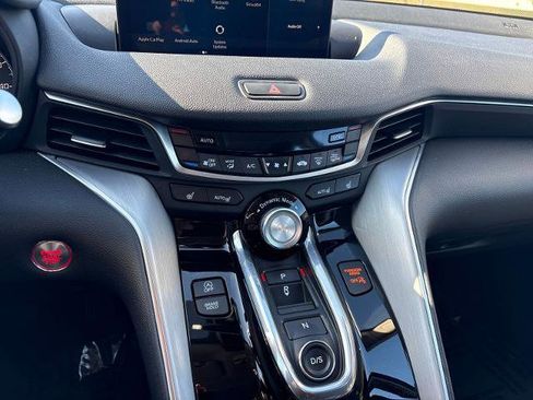 Used 2023 Acura TLX FWD image 17