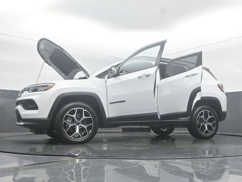 New 2026 Jeep Compass Limited AWD/4WD image 61