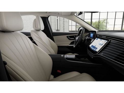 New 2026 Mercedes-Benz E 350 4MATIC Sedan image 4