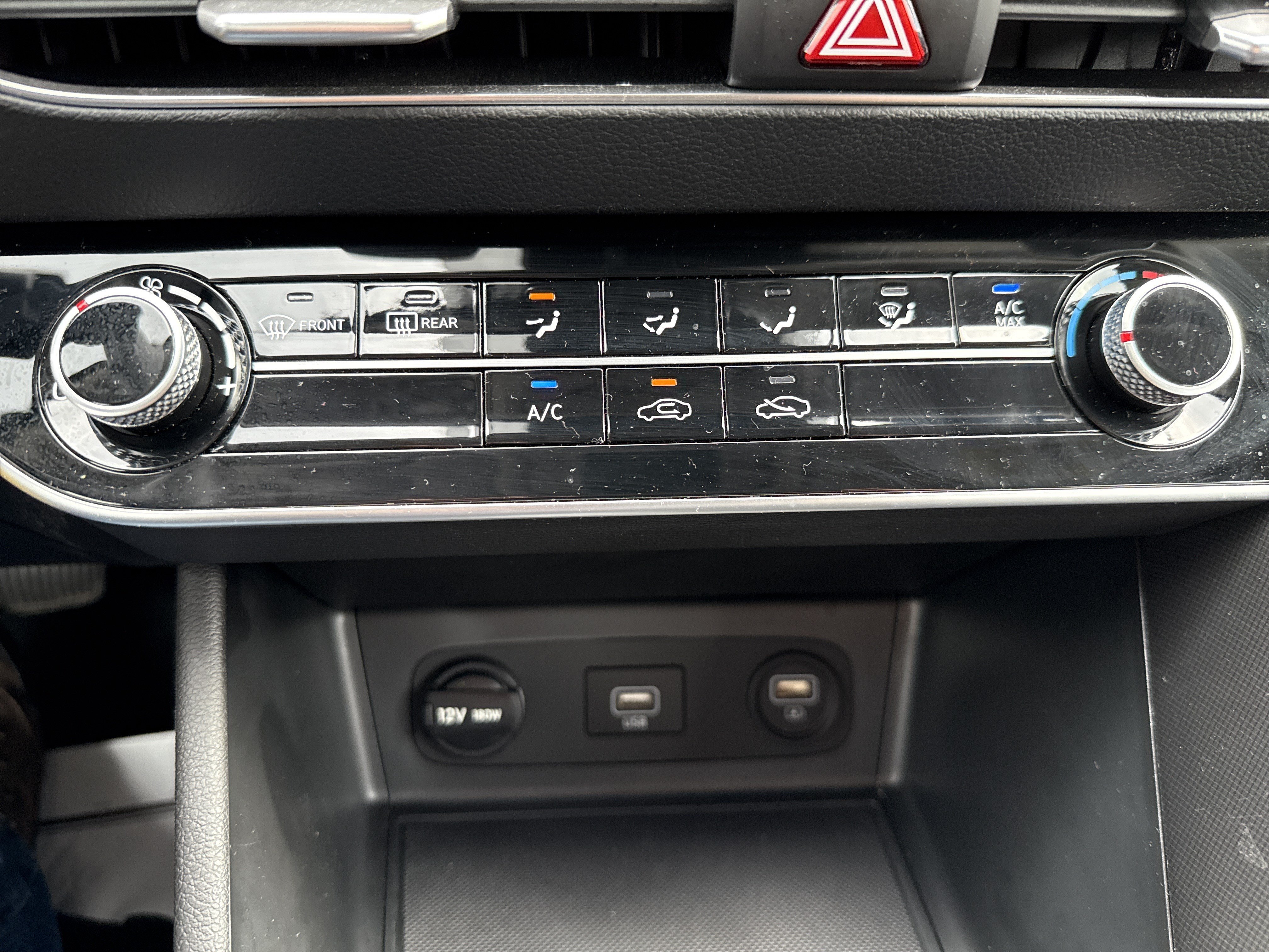 Used 2023 Hyundai Sonata SE FWD image 25