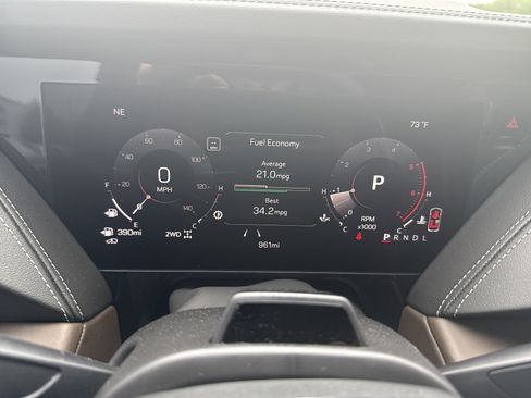 Used 2026 GMC Yukon Denali Ultimate AWD/4WD image 25
