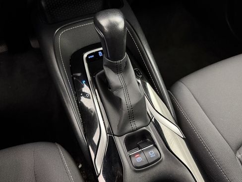 Used 2019 Toyota Corolla SE FWD image 17