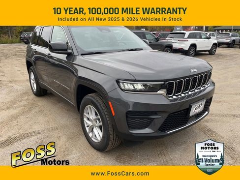New 2025 Jeep Grand Cherokee 4WD image 1