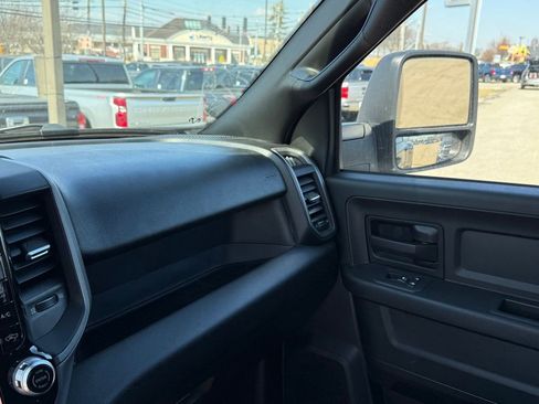 New 2026 RAM 3500 Tradesman AWD/4WD image 23