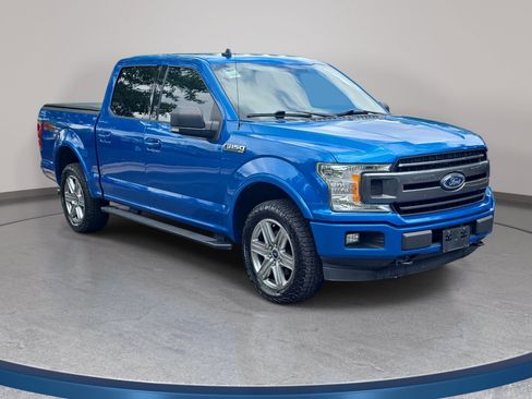 Used 2019 Ford F150 XLT w/ Equipment Group 302A Luxury AWD/4WD image 3