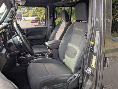Certified 2021 Jeep Wrangler Unlimited Sahara image 21
