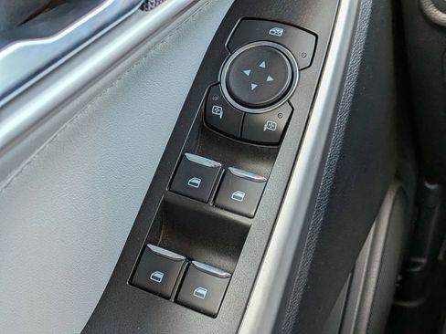 Certified 2022 Ford Explorer XLT w/ Equipment Group 202A image 28