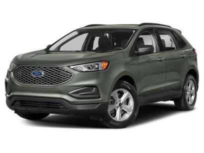 Used 2023 Ford Edge SE