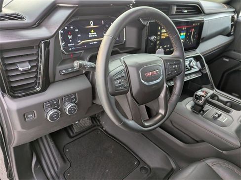 Used 2025 GMC Sierra 1500 AT4 w/ AT4 Premium Package image 7