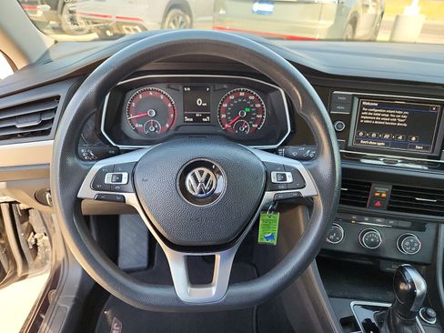 Used 2021 Volkswagen Jetta S FWD image 16