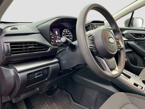 Used 2024 Subaru Impreza 2.0i Sport image 9