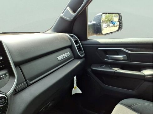 Used 2023 RAM 1500 Big Horn AWD/4WD image 19