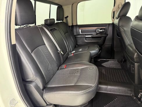 Used 2018 RAM 2500 Laramie AWD/4WD image 42