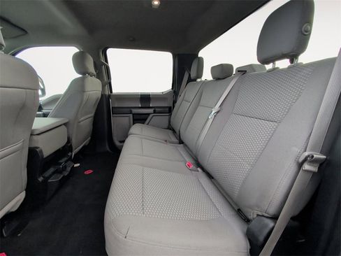 Used 2017 Ford F250 XLT w/ FX4 Off-Road Package image 13