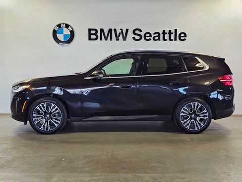 Used 2025 BMW X3 xDrive30i w/ Premium Package AWD/4WD image 4