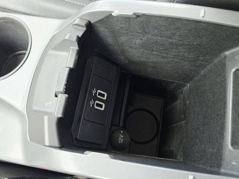 Used 2016 Ford Escape SE w/ SE Chrome Package AWD/4WD image 23