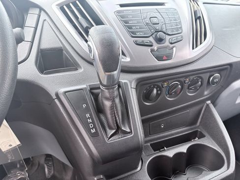 Used 2019 Ford Transit 350 XLT RWD image 31