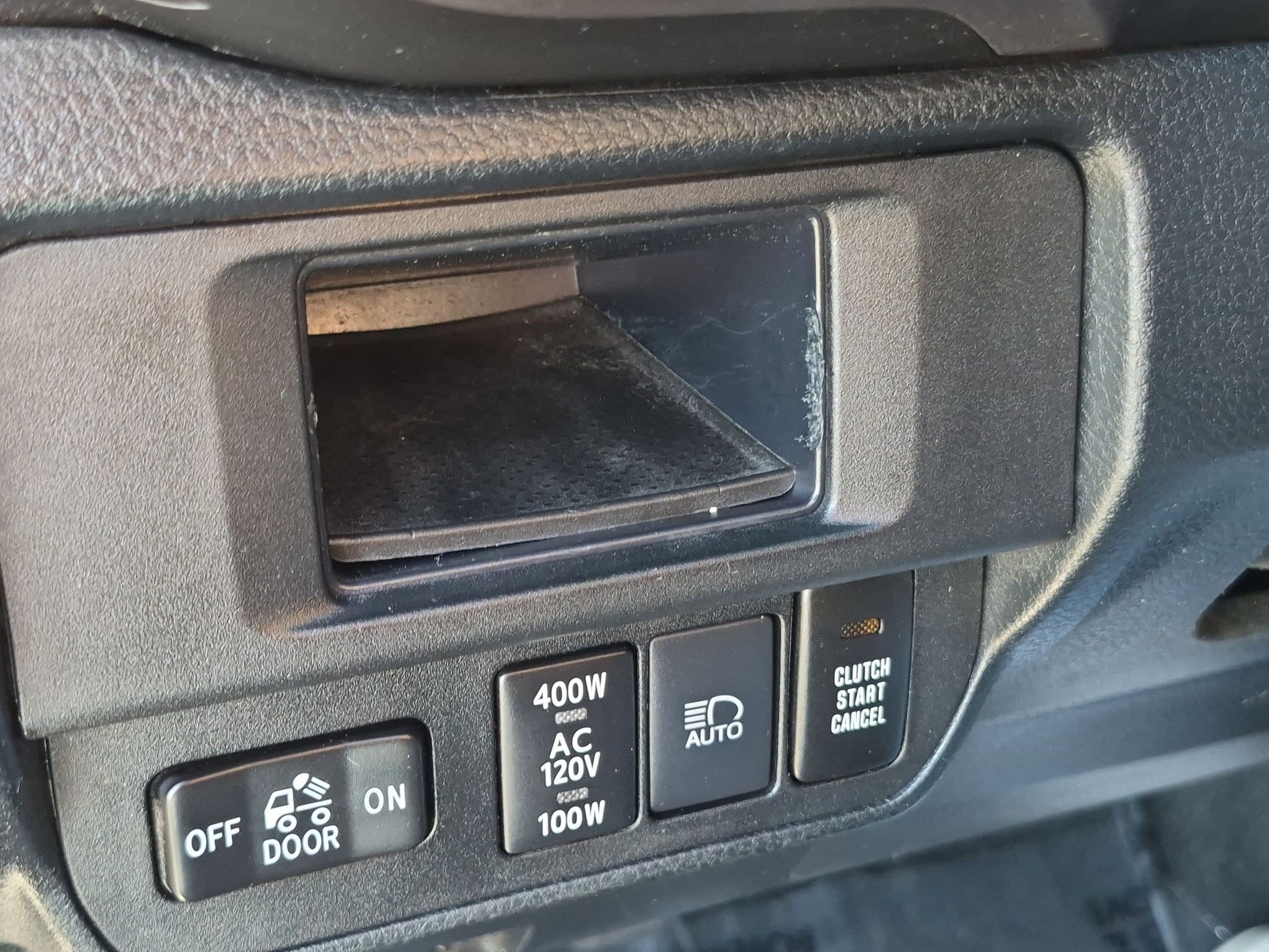 Used 2019 Toyota Tacoma TRD Off-Road w/ TRD Premium Off Road Package AWD/4WD image 24