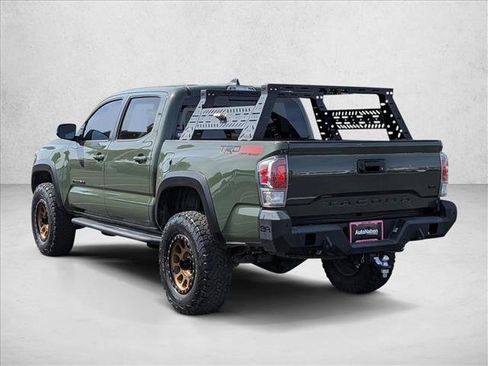 Used 2022 Toyota Tacoma TRD Off-Road AWD/4WD image 8
