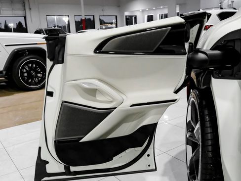 Used 2025 Ferrari Purosangue image 44