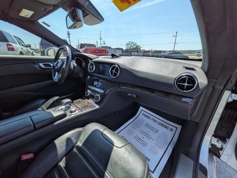 Used 2013 Mercedes-Benz SL 63 AMG image 24