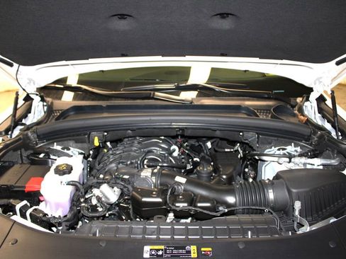 New 2025 Jeep Grand Cherokee Limited w/ Luxury Tech Group II image 40