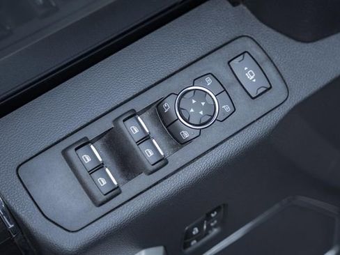 Used 2022 Ford F350 Lariat w/ Lariat Ultimate Package image 46