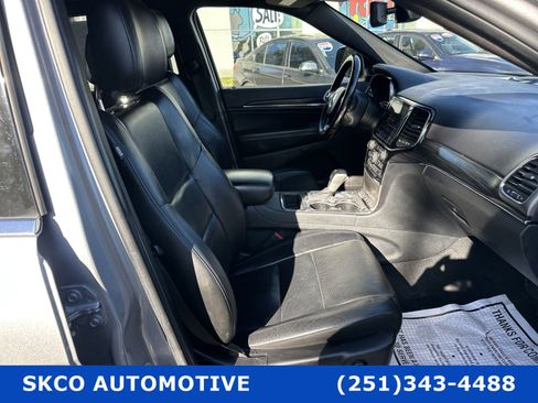 Used 2020 Jeep Grand Cherokee Limited w/ Luxury Group II image 13