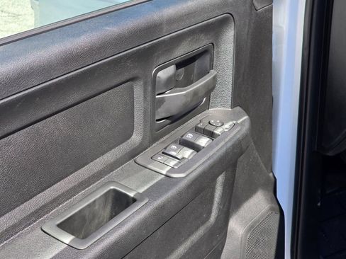 New 2026 RAM 3500 Tradesman AWD/4WD image 34