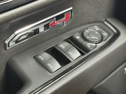 Used 2022 GMC Sierra 1500 AT4 w/ AT4 Premium Package image 26