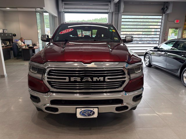 Used 2024 RAM 1500 Laramie AWD/4WD image 9