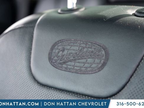 Used 2016 Jeep Cherokee Overland w/ Technology Group image 19