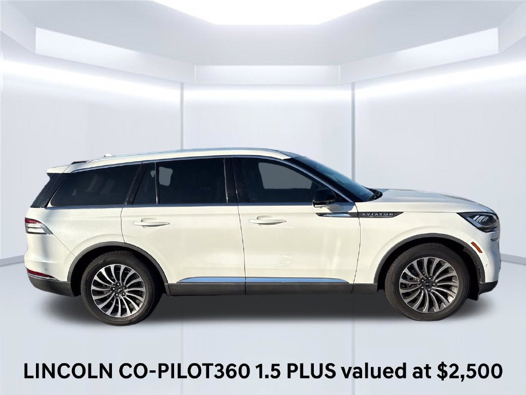 Used 2022 Lincoln Aviator Reserve w/ Elements Package Plus AWD/4WD image 3