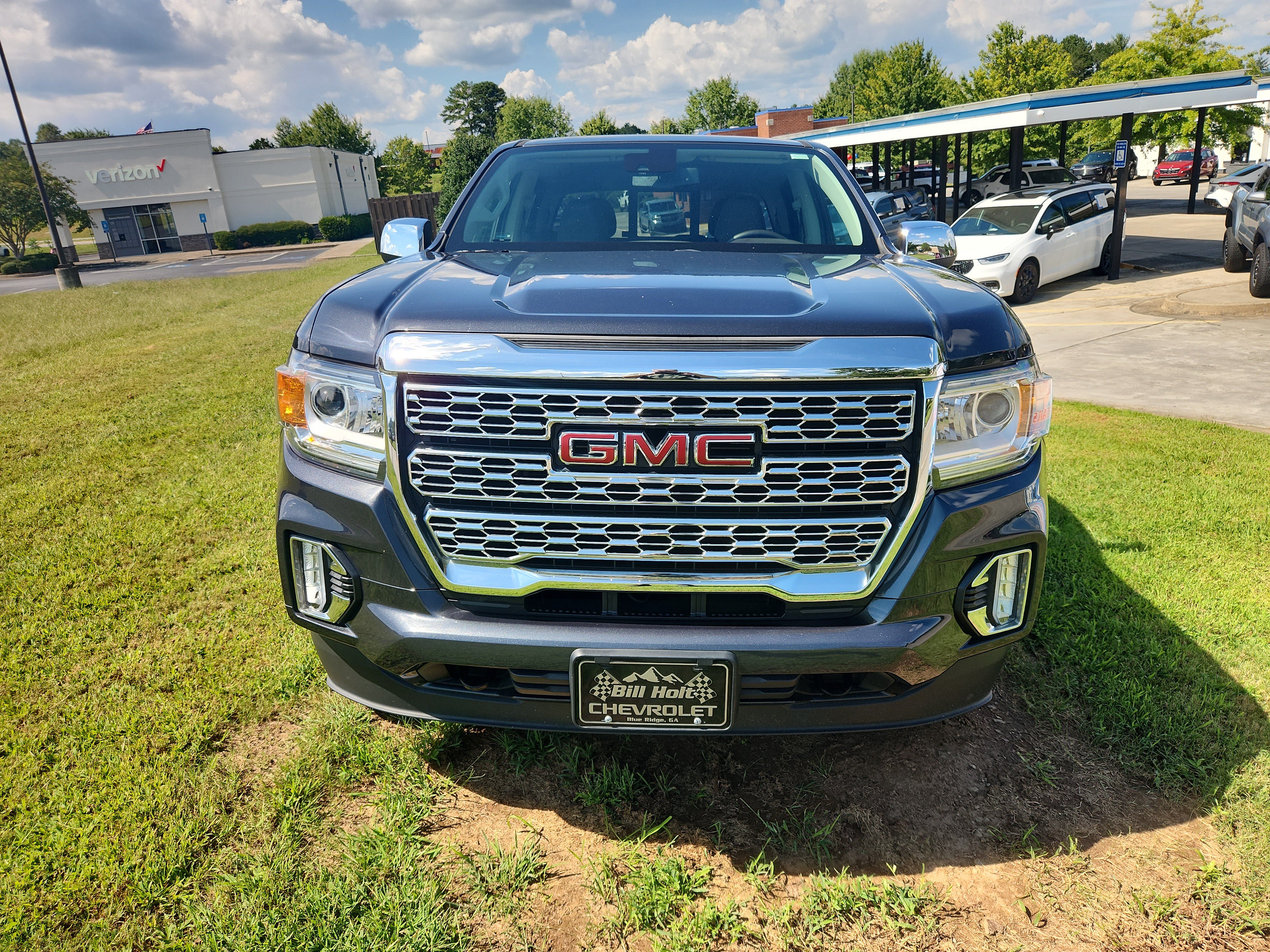 Used 2022 GMC Canyon Denali AWD/4WD image 7