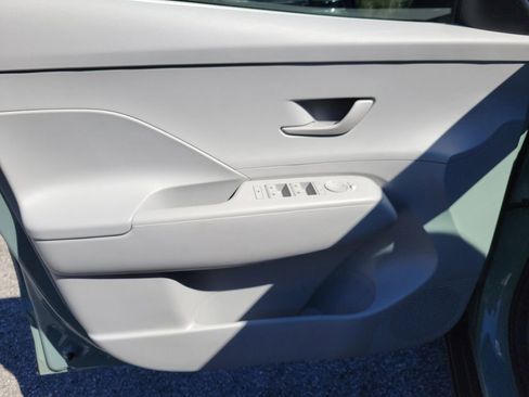 Used 2026 Hyundai Kona SEL Sport FWD image 14