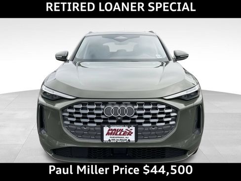 Used 2025 Audi Q5 Premium Plus w/ Premium Plus AWD/4WD image 2