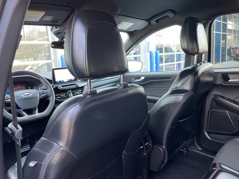 Used 2023 Ford Escape ST-Line image 27