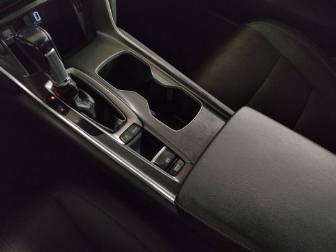 Used 2020 Honda Accord Sport image 26