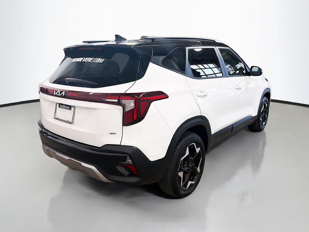 Used 2025 Kia Seltos S AWD/4WD image 9