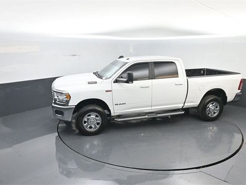 Used 2021 RAM 2500 Big Horn image 21