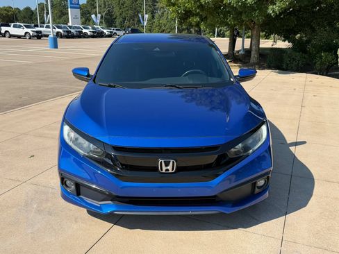 Used 2021 Honda Civic Sport image 2