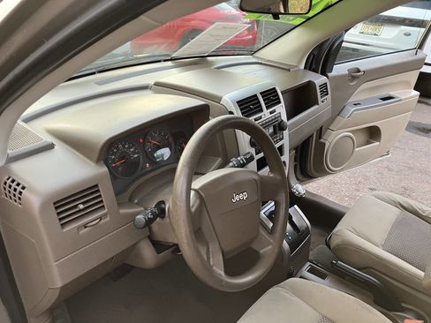 Used 2007 Jeep Compass Sport w/ PWR Equipment Group image 38