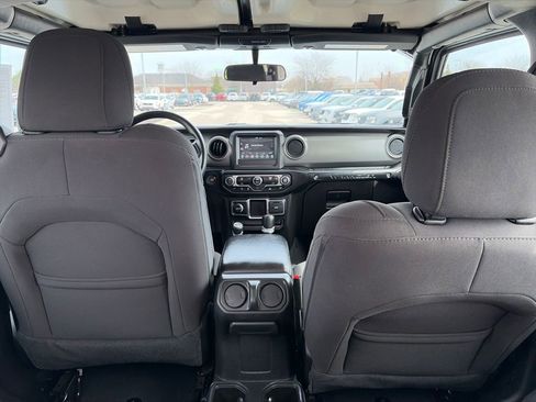 Used 2023 Jeep Wrangler Sport image 38