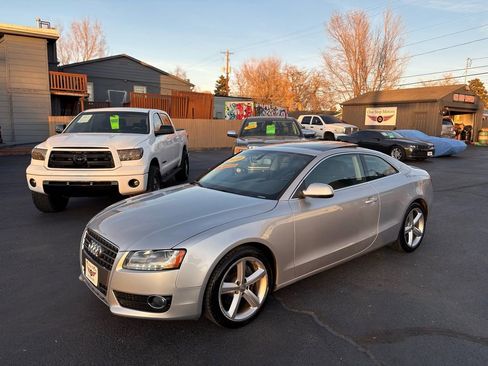 Used 2010 Audi A5 2.0T Premium image 6