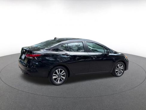 Used 2025 Nissan Versa SV FWD image 15