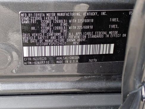 Used 2023 Toyota RAV4 SE image 21