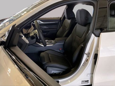 New 2026 BMW 430i w/ M Sport Package RWD image 9