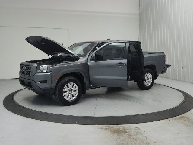 Used 2022 Nissan Frontier SV w/ Technology Package RWD image 12